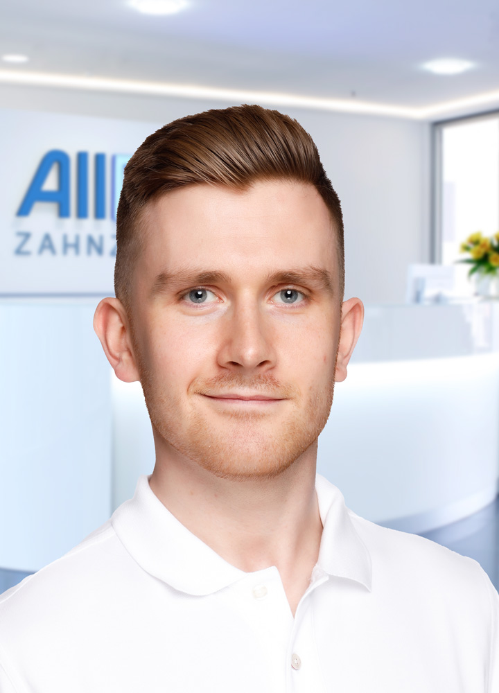 Portrait Zahnarzt Felix Jeremy Butschek (AllDent Karlsruhe)